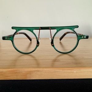 Reading Glasses +1.75 in Small Round Green